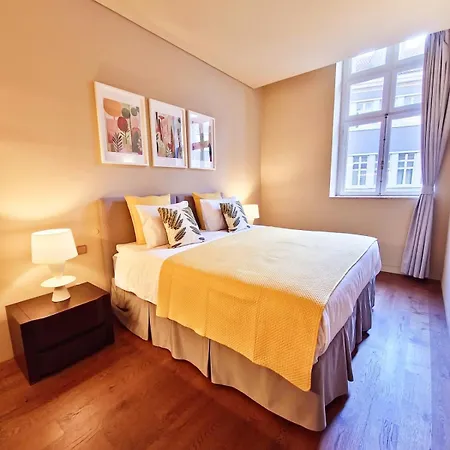 Apartman Modern Roof View *