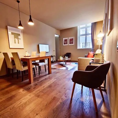 Apartman Modern Roof View *