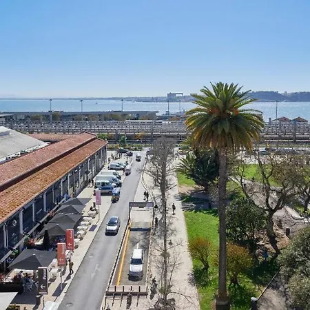Modern I Roof View Appartamento Lisbona