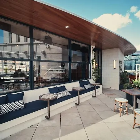 Modern I Roof View شقة *